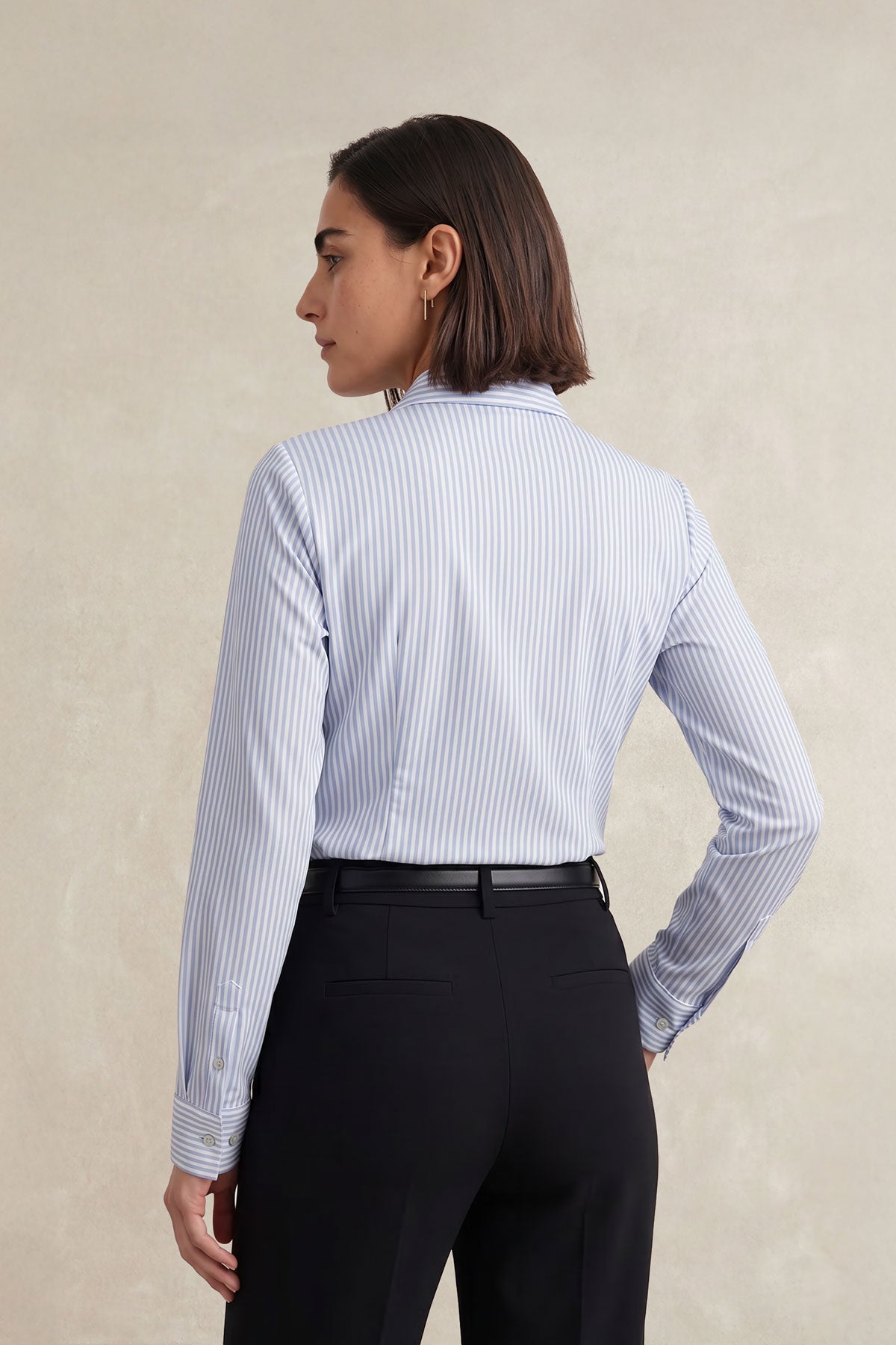 Camisa mujer slim azul claro