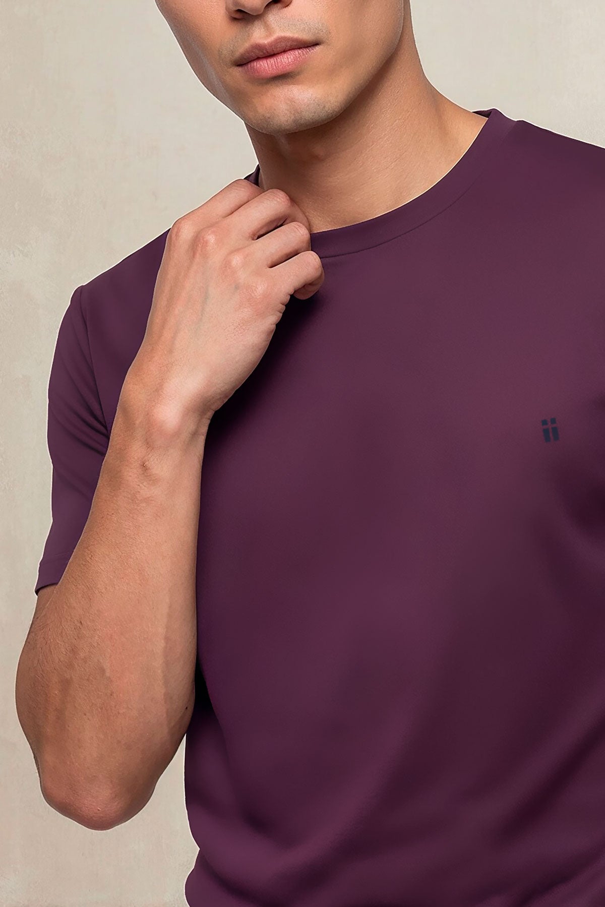 Camiseta hombre cuello redondo morado Soft