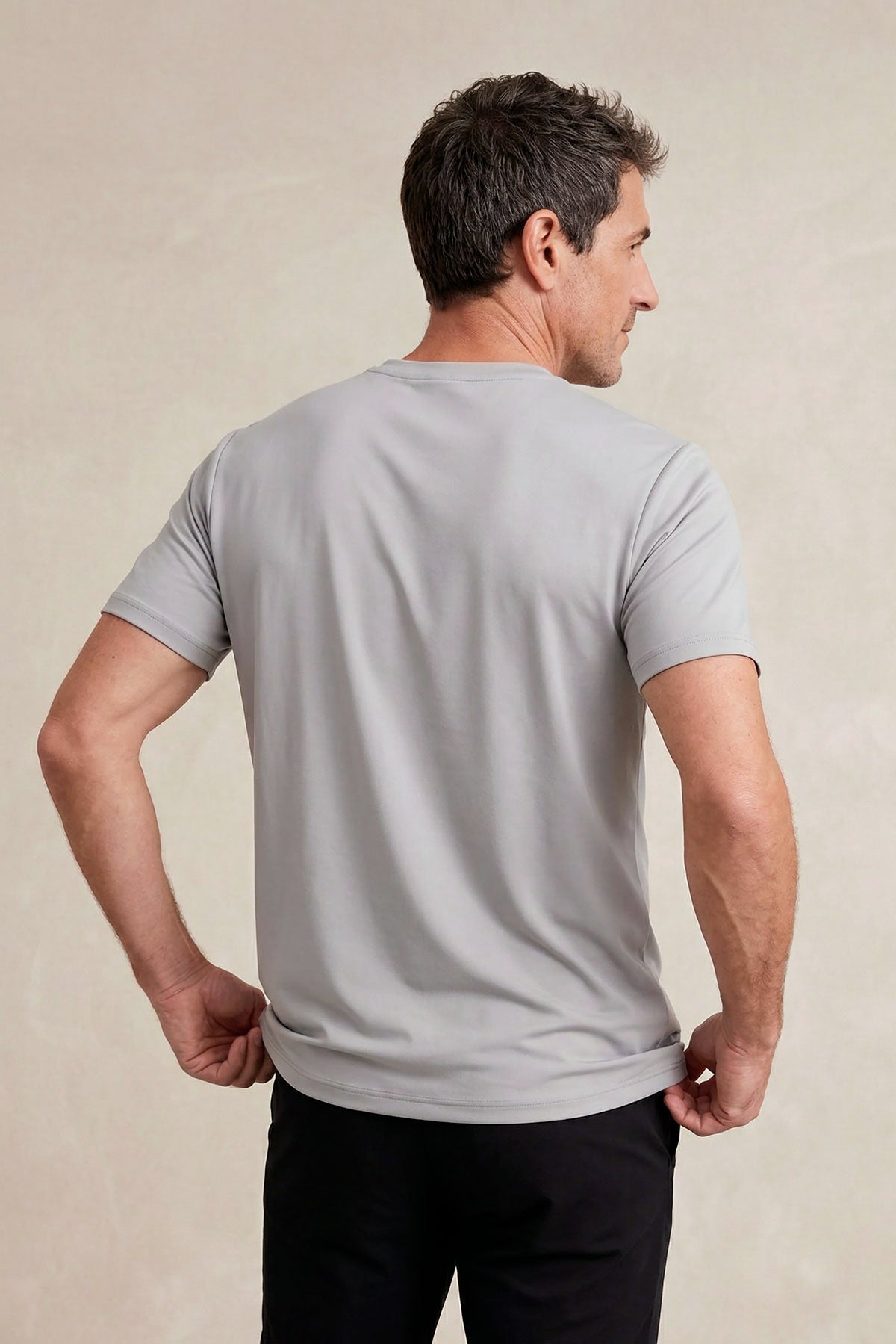 Camiseta hombre cuello v gris Soft