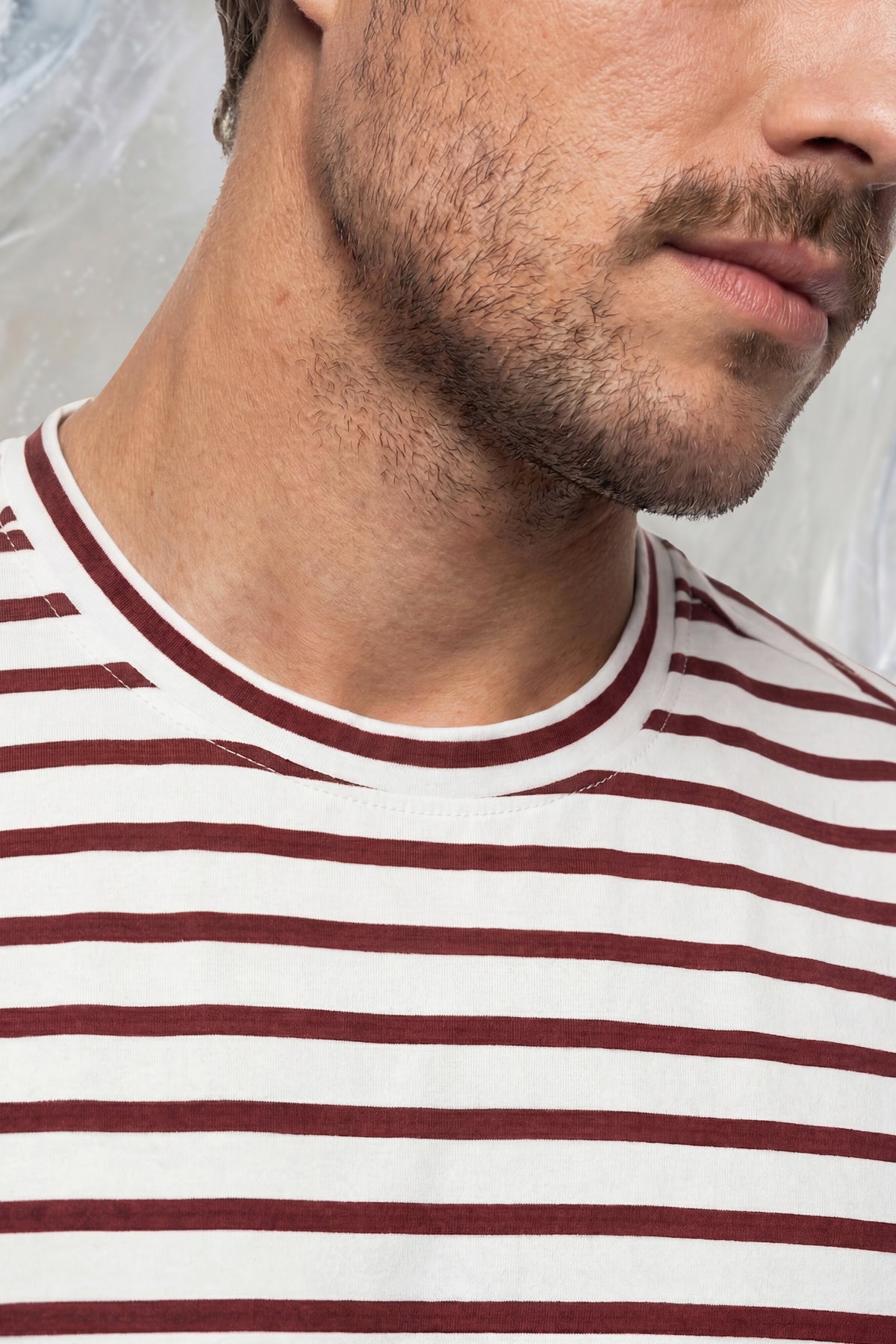 Camiseta Masculina Estampa Riscas Castanha Ice