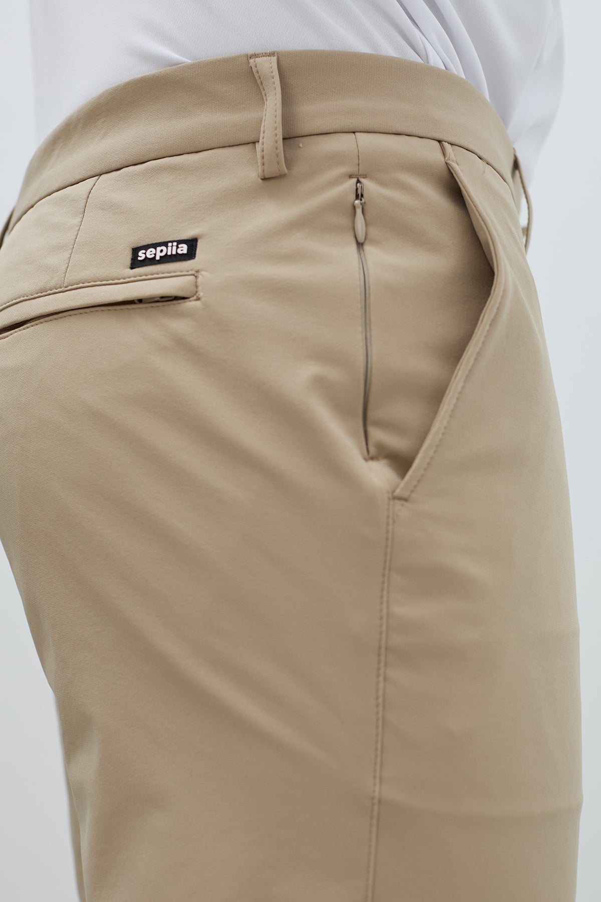  Calça masculina Nova bege slim