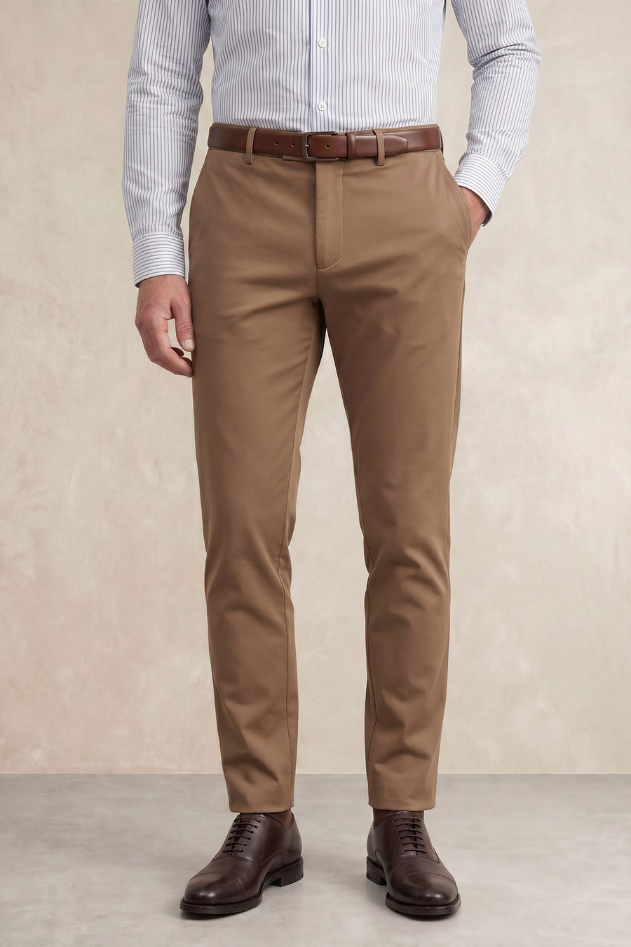 Calça chino homem Nova slim castanho
