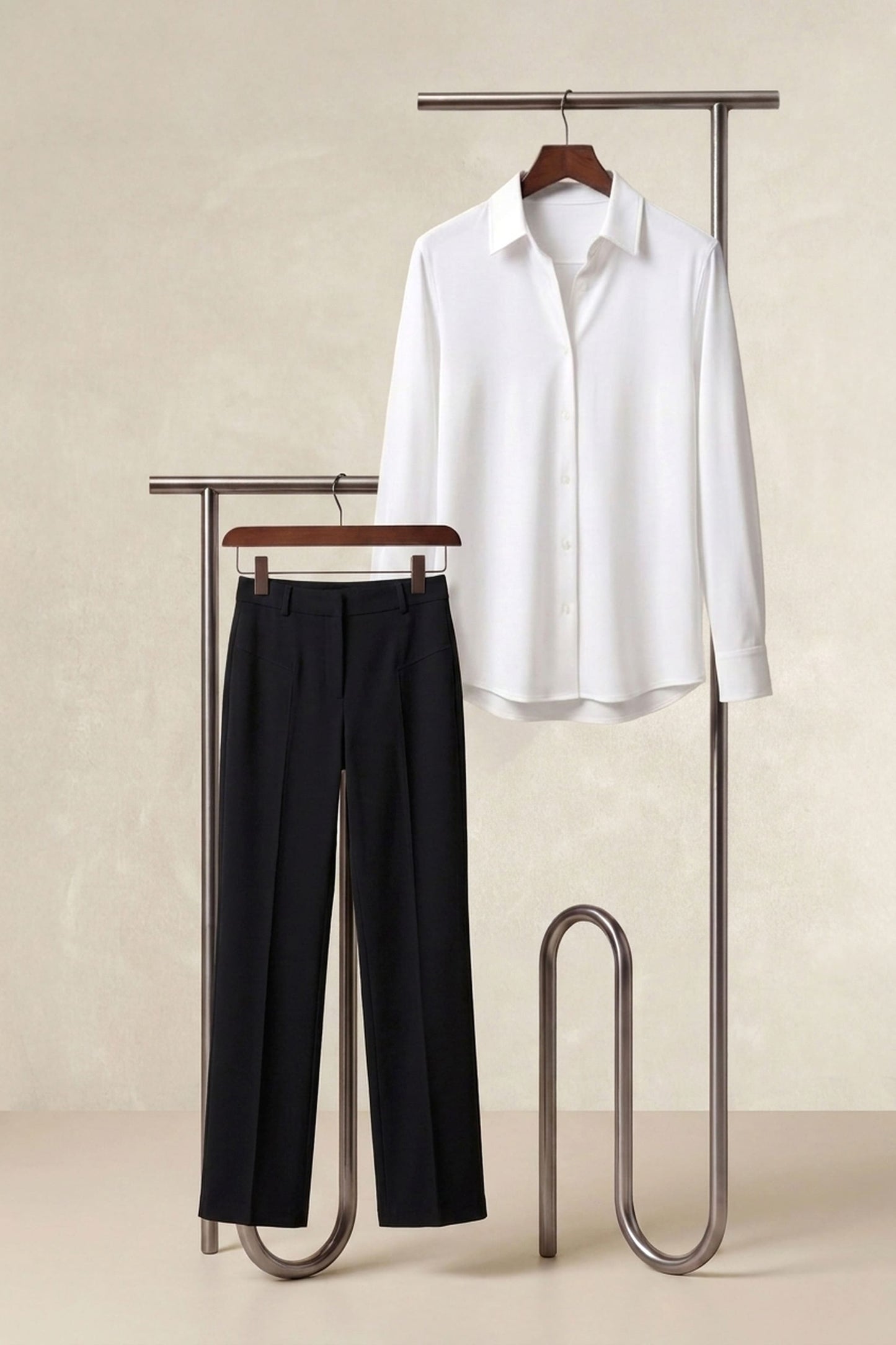 Pack Pants 24/7 + Women's Shirt